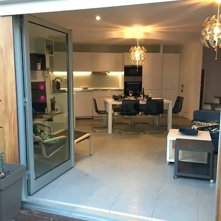 דירה Nuevo Y Acogedor Duplex Frente Al Mar אל מדאנו